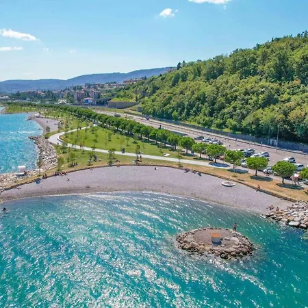 Holiday home Anntesa *