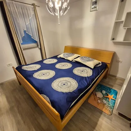 Holiday home Anntesa *